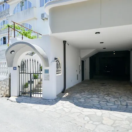 Apartament Harmonia Hills *