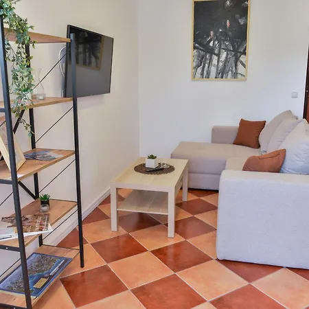 Harmonia Hills Apartament Budva