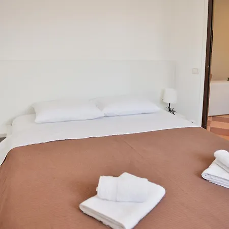 Harmonia Hills Apartament *