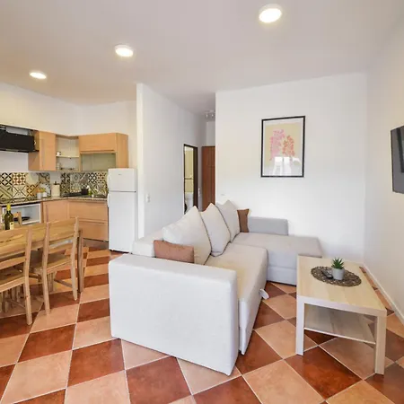 Harmonia Hills